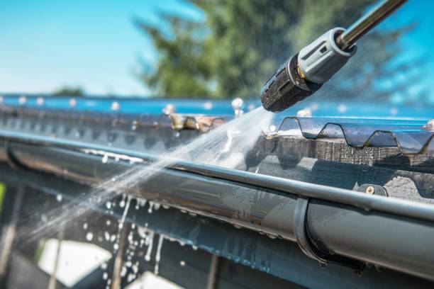 Best Roof Power Washing Services  in Poland, OH