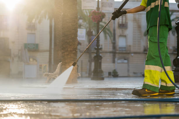 Why Choose Our Certified Pressure Washing Experts for Your Project Needs in Poland, OH?